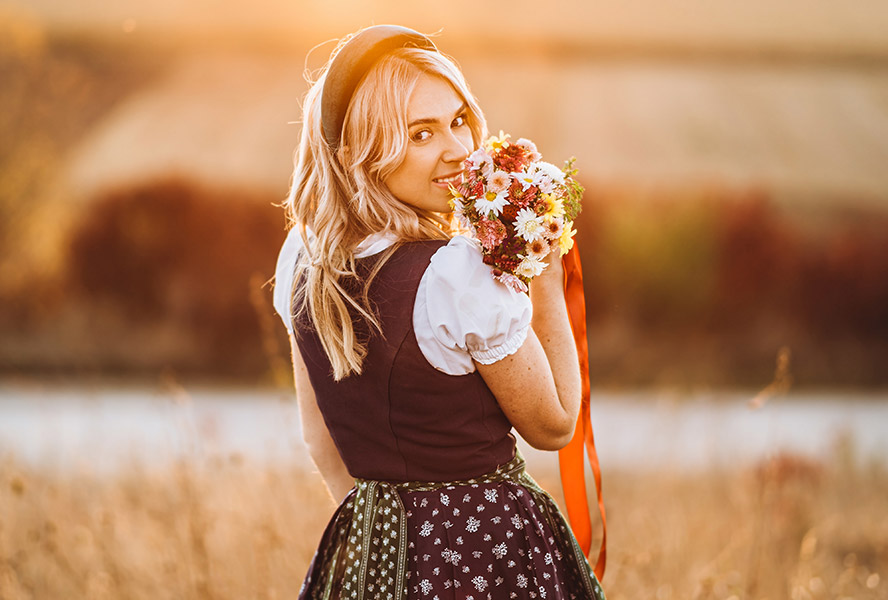 Haare zum Trachten-Outfit gestylt