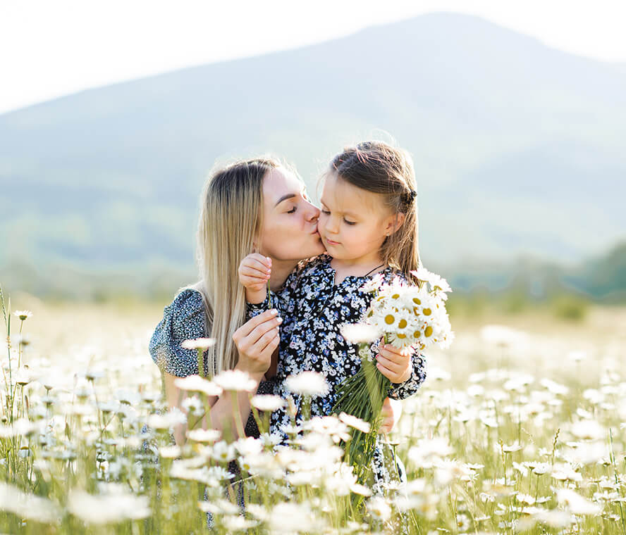 Einkaufen für die Hochzeit für Mädchenkleider